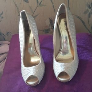 Sparkly high dressy heels worn 1 time for an hour